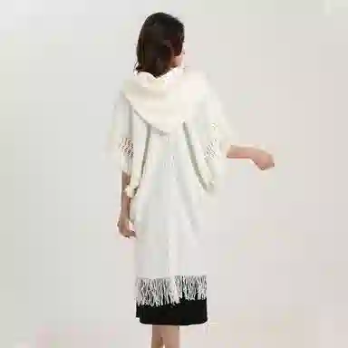 北极绒 森系波西米亚流苏连帽针织旅行拍照网红穿搭斗篷外搭 披肩 女款