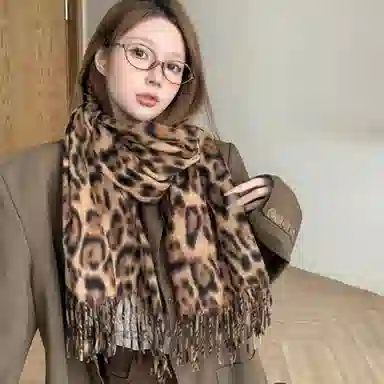 北极绒 高级感豹纹秋冬设计感流苏加厚披肩新款千禧辣妹保暖氛围感围脖韩系 绒线围巾 男女同款情侣款