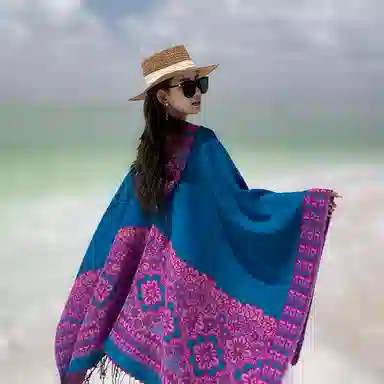 北极绒 旅行拍照穿搭民族风披风 披肩 女款