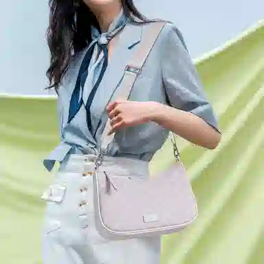 GOLF PVC