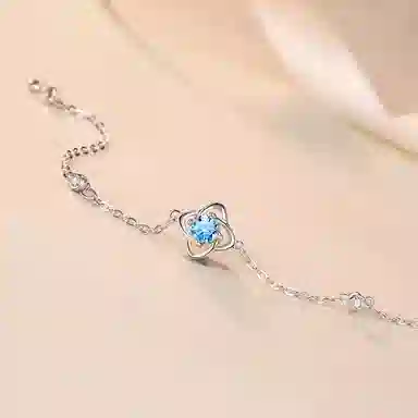 S925