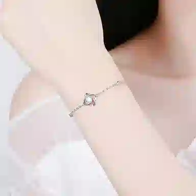 S925