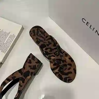 黑恐龙 潮流时尚休闲舒适百搭 防滑人字拖鞋 女款