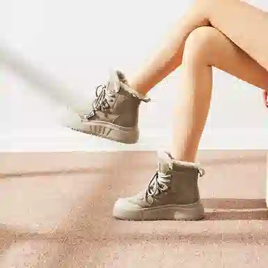 NINE WEST