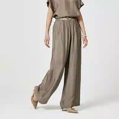 NINE WEST