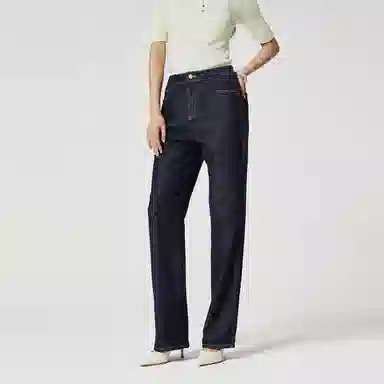 NINE WEST