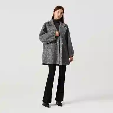 NINE WEST