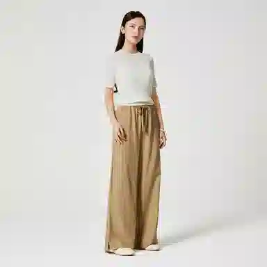 NINE WEST