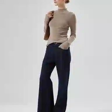 NINE WEST