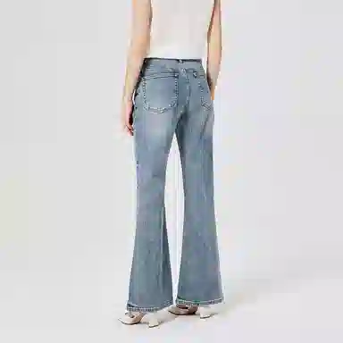 NINE WEST