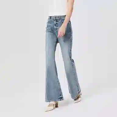NINE WEST