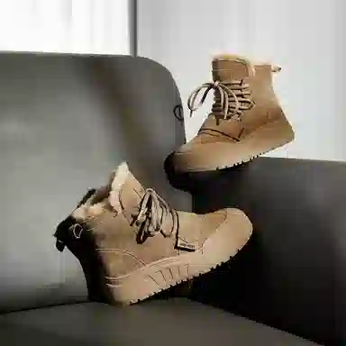 NINE WEST