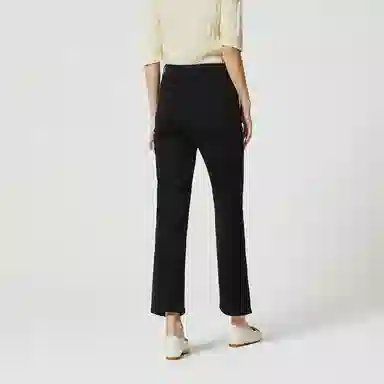 NINE WEST