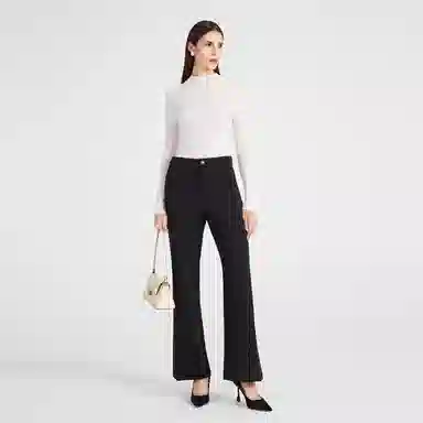 NINE WEST