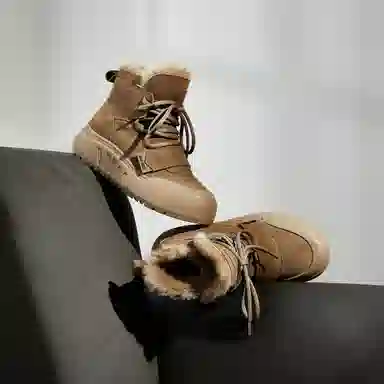 NINE WEST