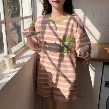 睦隆世家 圆领条纹短袖上衣松紧腰短裤睡衣套装 女款 粉色