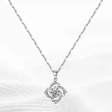 饰伴 四叶草 幸运草轻奢小众高级感设计 银色 项链 女款 # 礼盒款