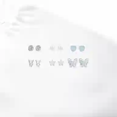 饰伴 皓影蝶月 小巧精致高级质感 优雅雅致 小众设计 日常通勤百搭 时尚简约 #好运 合金 耳钉 男女同款情侣款