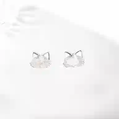 饰伴 新中式 独特风格个性配饰 精致高级百搭 温柔优雅 小众设计时尚潮流 甜美 #好运  合金 耳钉 女款