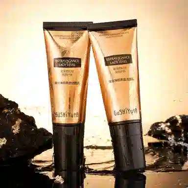 故事与她 臻宠抚净颜黑金洁面乳按摩刷头温和清洁洗面奶护肤 保湿清洁补水