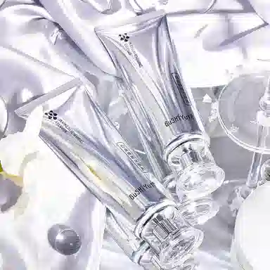 故事与她 深层清洁保湿除螨白金焕颜洁面乳洗面奶 保湿清洁