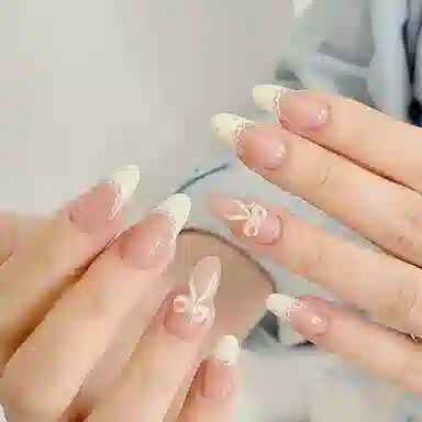 韵月乔 法式穿戴甲  杏仁粉色跳色 法式