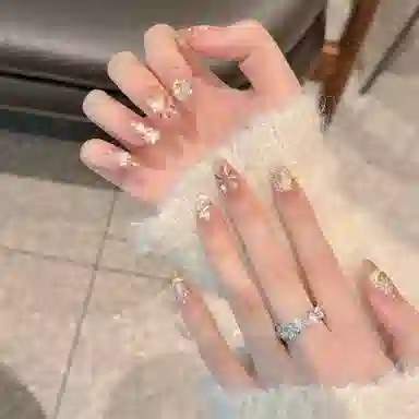 韵月乔 卡通可爱雪花烟花  穿戴甲 杏仁温柔渐变 爆闪