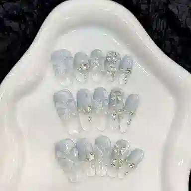 韵月乔 蝶梦蓝海春夏冰透立体蝴蝶猫眼清新美甲纯手工  穿戴甲 椭圆蓝色渐变 纯欲
