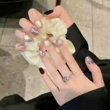 韵月乔 星黛清冷贵气感  穿戴甲 杏仁短短梯紫色纯色 亮片