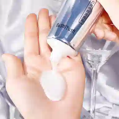 故事与她 深层清洁保湿除螨白金焕颜洁面乳洗面奶 保湿清洁