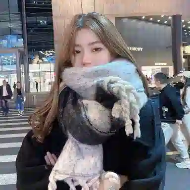 PISHUSHU F