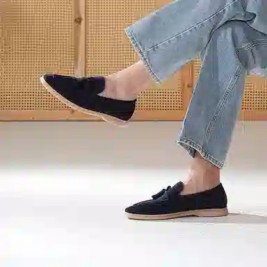 TRUFFAUT Tassel Loafer