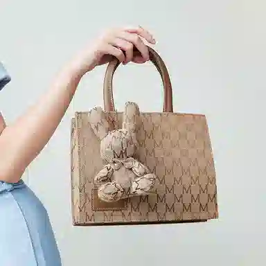JANE KLAIN Classic Rabbit Tote Bag