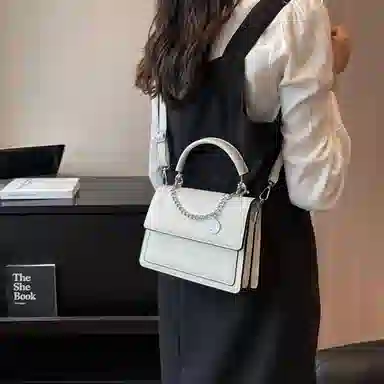 Jane Klain Chain Shoulder Bag