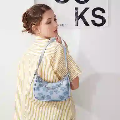 Jane Klain Blue Floral Chain Bag