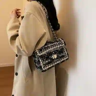 Jane Klain Black Chain Shoulder Bag