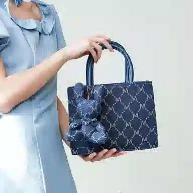 JANE KLAIN Classic Rabbit Tote Bag