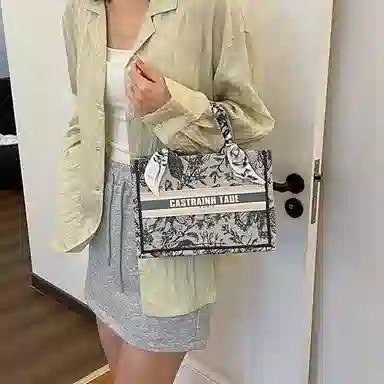 Jane Klain Tote Bag Blue