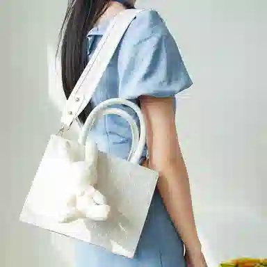 JANE KLAIN Classic Rabbit Tote Bag