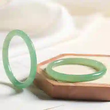 印象眸 玉镯 新中式古风国潮精致优雅细圆条翠绿色美人叮当镯 东陵玉 手镯 女款 礼盒装