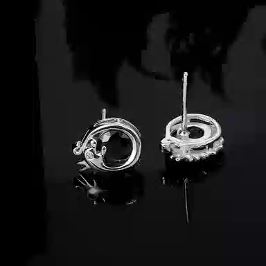 MAGICPOLE Ming Earrings Silver