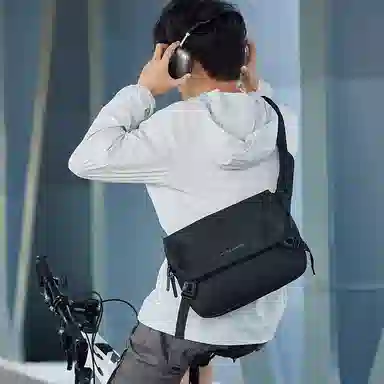 MCYS＆JPN Black Sling Bag