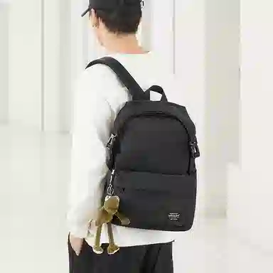 木村耀司 休闲运动简约百搭大容量通勤潮流多功能旅游运动多口袋 牛津纺 电脑包旅行包背包双肩包 男女同款 黑色/红色 大号