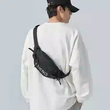 木村耀司 潮牌男休闲百搭大容量随身旅行轻便时尚潮流女 牛津纺 胸包斜挎包单肩包饺子包小挎包 常规 男女同款 黑色