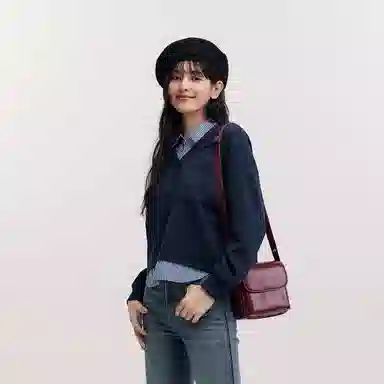 森马 假两件条纹翻领开叉卫衣 女款