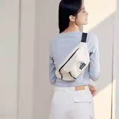 森马 熊猫系列风运动腰包 涤纶 多色 小号 男女同款情侣款 米白/黑色