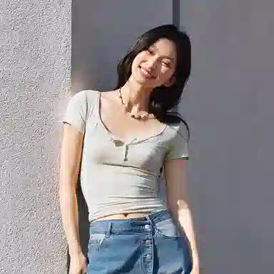 森马 纯色拉链简约牛仔短裤 女款