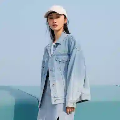 森马 渐变宽松刺绣牛仔夹克 女款