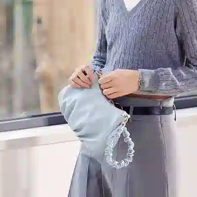 森马 温柔时尚质感单肩包 织物拼尼龙 精致休闲通勤斜挎包 女款
