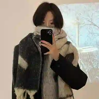 卡皮巴拉小黄豚 秋冬麻花辫韩版加厚高级感保暖毛绒潮流时尚 聚酯纤维 绒线围巾 男女同款情侣款